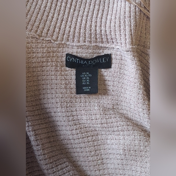 Cynthia Rowley size XL pink sweater - Picture 3 of 5